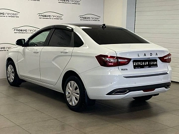 Lada (ВАЗ) Vesta, 2023г, передний привод, механика