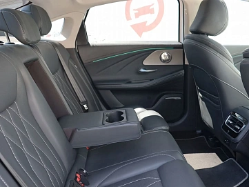 Chery Arrizo 8, 2023г, передний привод, робот