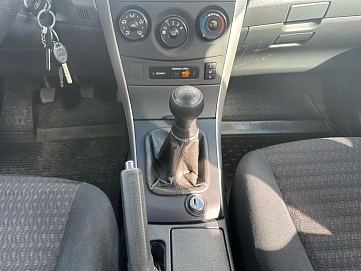 Toyota Corolla, 2008г, передний привод, механика
