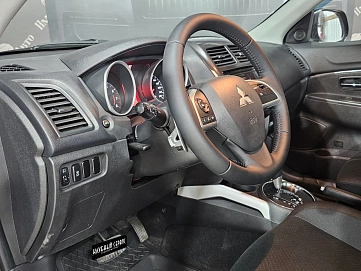 Mitsubishi ASX, 2013г, передний привод, вариатор