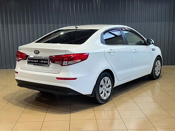 Kia Rio, 2015г, передний привод, механика