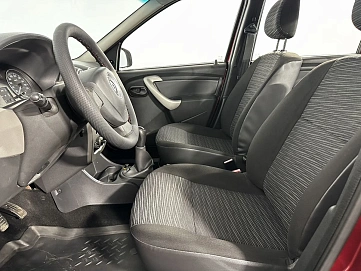 Renault Logan, 2010г, передний привод, механика