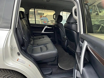 Toyota Land Cruiser, 2016г, полный привод, автомат