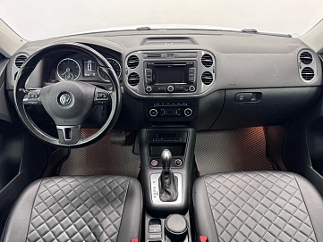 Volkswagen Tiguan, 2013г., полный привод, автомат