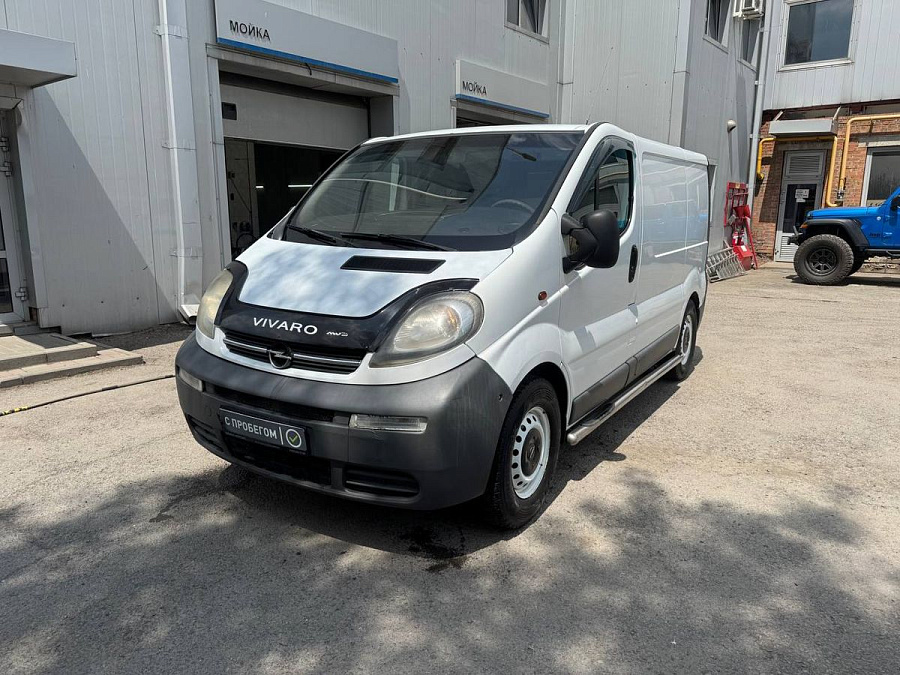 Opel Vivaro, 2005г., передний привод, механика