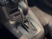 Ford Fiesta, 2015г., передний привод, автомат