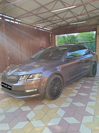 Skoda Octavia, 2020г, передний привод, робот