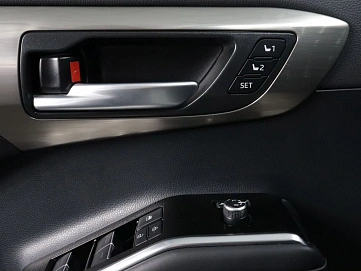 Toyota Highlander, 2025г, полный привод, автомат