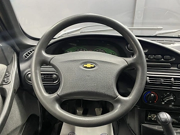 Chevrolet Niva, 2005г, полный привод, механика