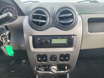 Renault Logan, 2010г, передний привод, механика