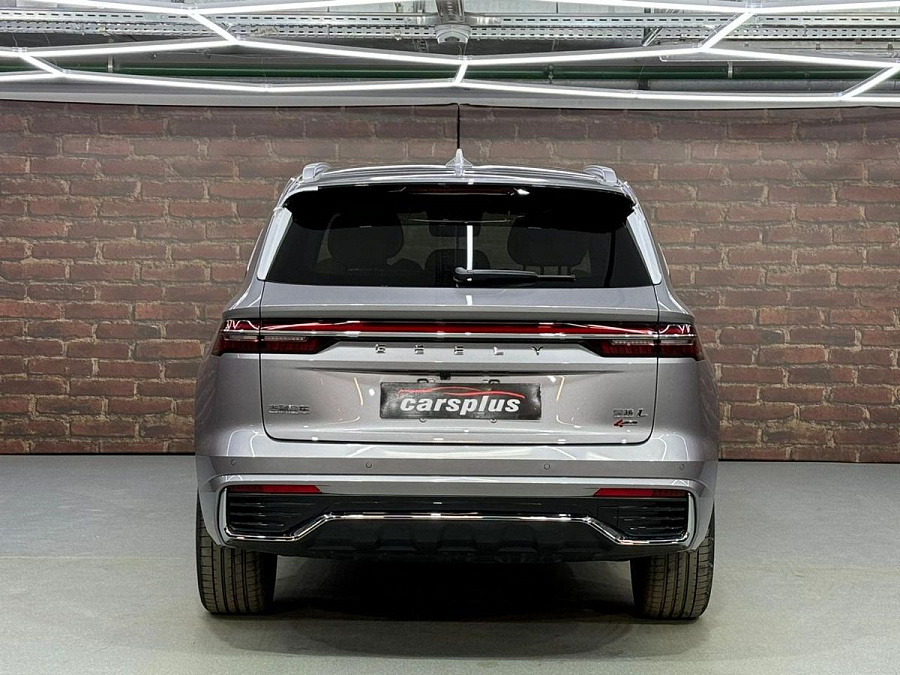 Geely Monjaro, 2024г., передний привод, автомат