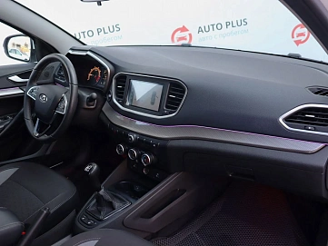Lada (ВАЗ) Vesta, 2023г, передний привод, механика