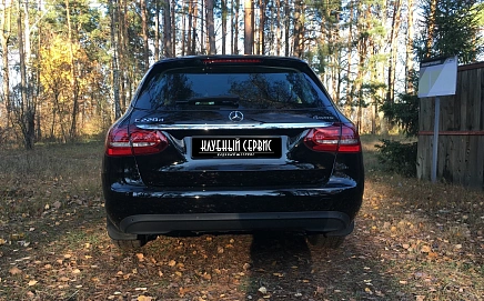 Mercedes-Benz C-Класс, 2019г, полный привод, автомат