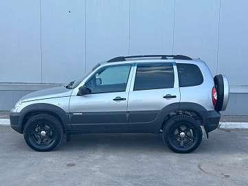 Chevrolet Niva, 2016г., полный привод, механика