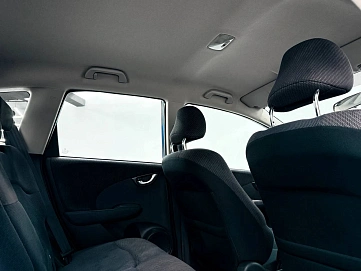 Honda Jazz, 2012г, передний привод, вариатор