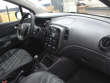 Renault Kaptur, 2016г, передний привод, механика