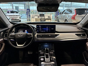 Chery Tiggo 8 Pro, 2021г, передний привод, робот