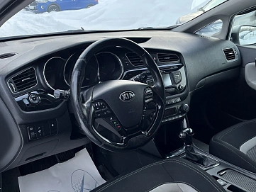 Kia Ceed, 2012г, передний привод, автомат