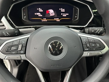 Volkswagen Tacqua, 2022г, передний привод, автомат