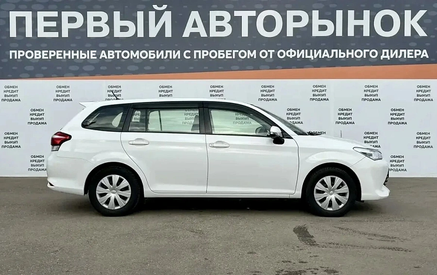 Toyota Corolla, 2017г.