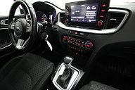 Kia Ceed, 2020г., передний привод, автомат