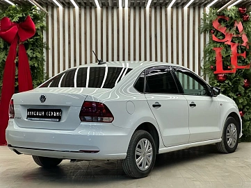 Volkswagen Polo, 2019г, передний привод, механика