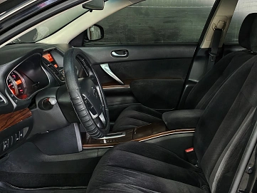 Nissan Teana, 2011г., передний привод, вариатор