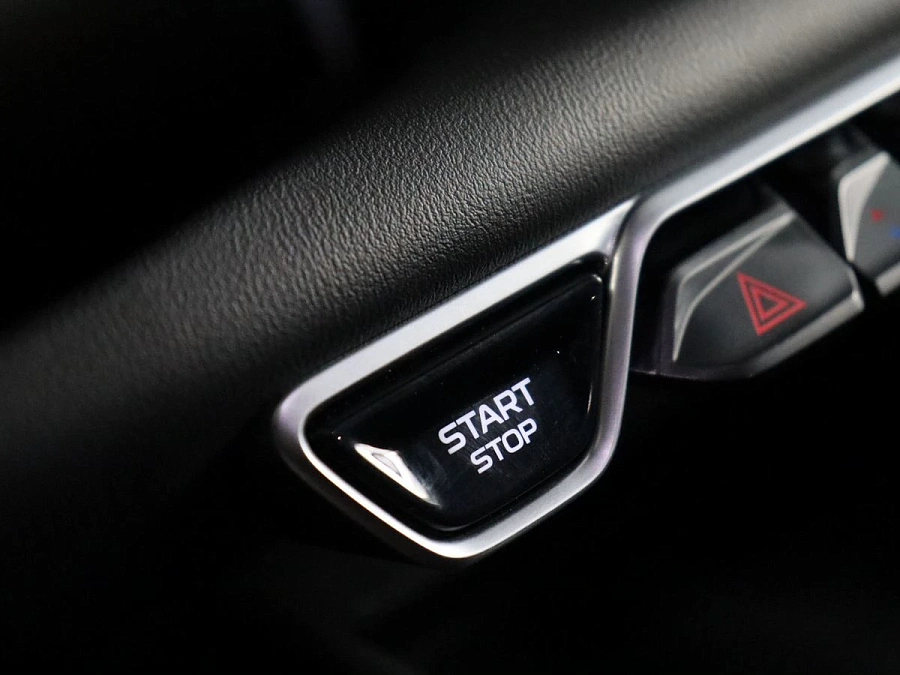 Geely Coolray, 2024г., передний привод, робот