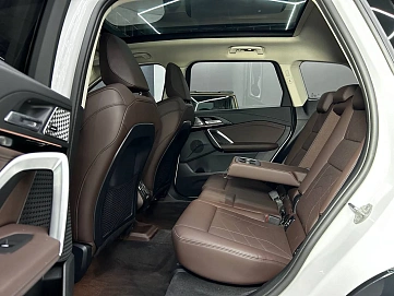 BMW X1, 2024г, передний привод, робот