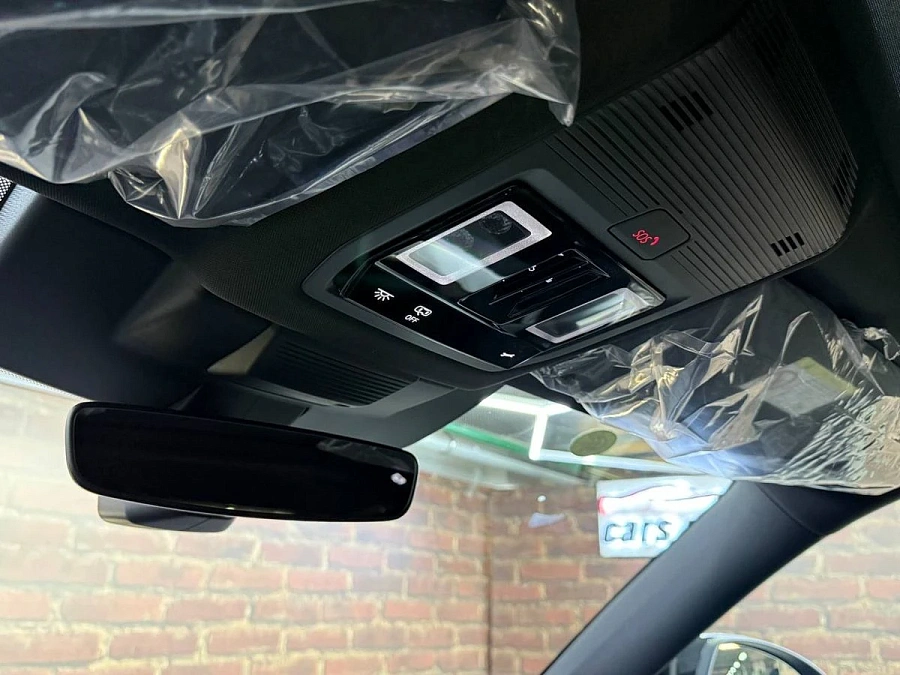 Volkswagen Teramont, 2026г., полный привод, робот