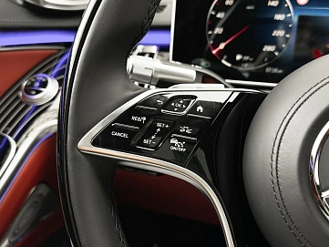 Mercedes-Benz S-Класс, 2023г, полный привод, автомат