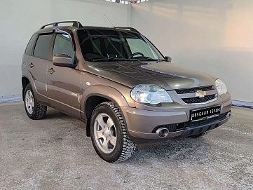 Chevrolet Niva, 2012г, полный привод, механика