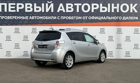 Toyota Verso, 2011г, передний привод, автомат