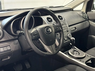 Mazda CX-7, 2011г, передний привод, автомат