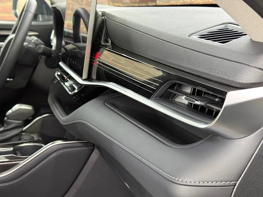 Toyota Highlander, 2025г., полный привод, автомат