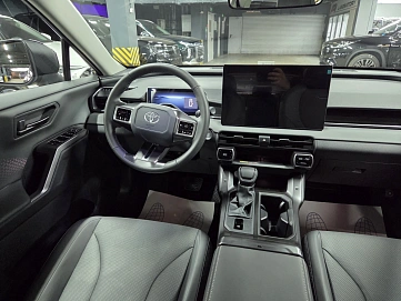 Toyota RAV4, 2026г., полный привод, вариатор