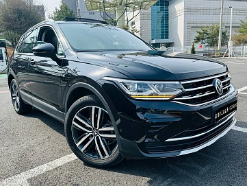 Volkswagen Tiguan, 2021г, полный привод, робот