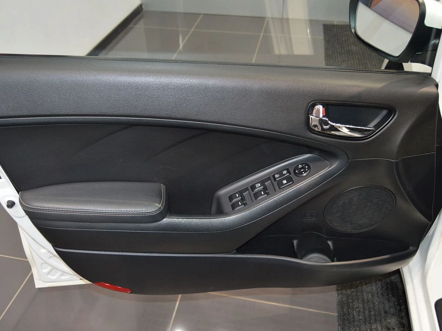 Kia Cerato, 2017г., передний привод, механика