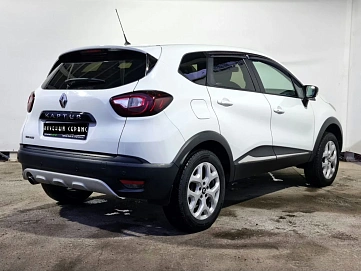 Renault Kaptur, 2017г, передний привод, вариатор