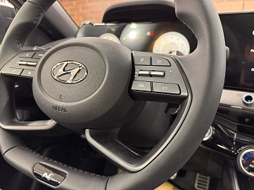 Hyundai Lafesta, 2025г, передний привод, робот