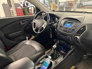 Hyundai ix35, 2014г, передний привод, механика
