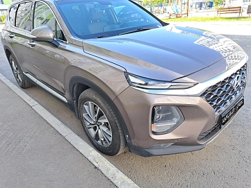 Hyundai Santa Fe, 2019г, полный привод, автомат