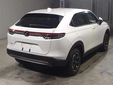 Honda Vezel, 2022г, передний привод, вариатор