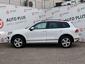 Volkswagen Touareg, 2015г., полный привод, автомат