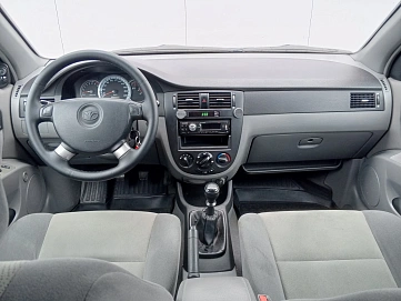 Daewoo Gentra, 2015г, передний привод, механика