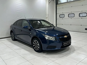 Chevrolet Cruze, 2010г, передний привод, механика