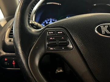Kia Cerato, 2013г, передний привод, автомат