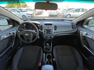 Kia Cerato, 2011г, передний привод, механика