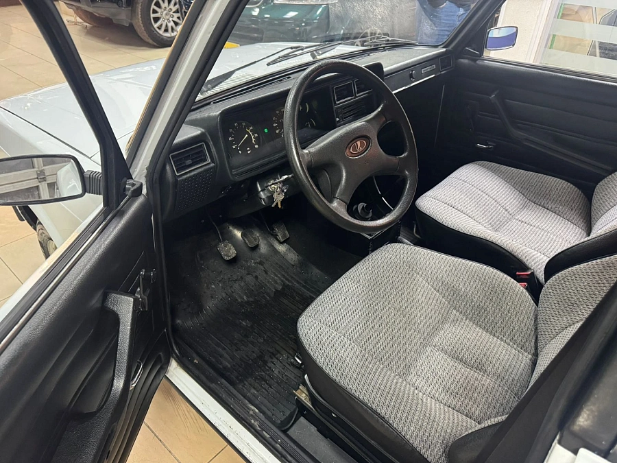 Lada (ВАЗ) 2104, 1999г., задний привод, механика