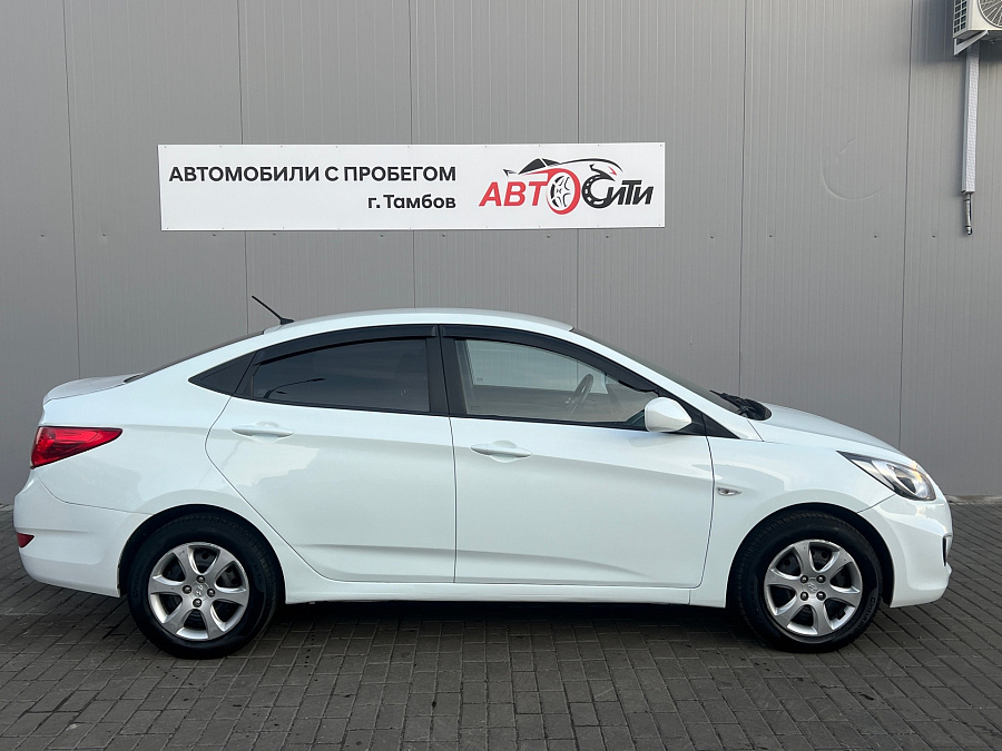 Hyundai Solaris, 2011г., передний привод, механика